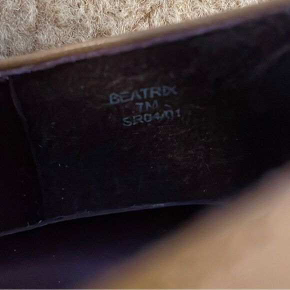 Liz Claiborne ~ Beatrix Open Toe Pump ~ size 7 ~ 3” stacked heel - Picture 9 of 9